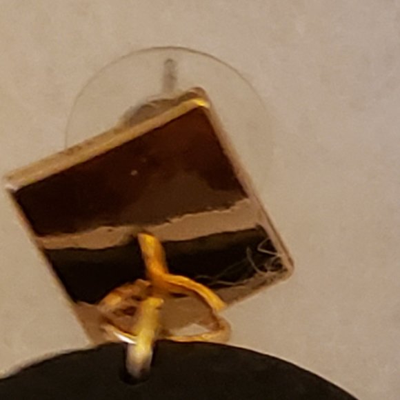 Earring Non Looped - Picture 10 of 13